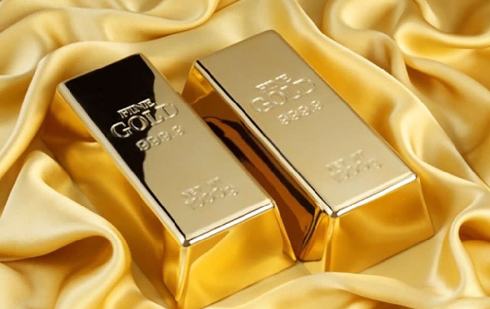 Evaluating the Risks and Benefits of Taking Out a Gold Loan in Melbourne